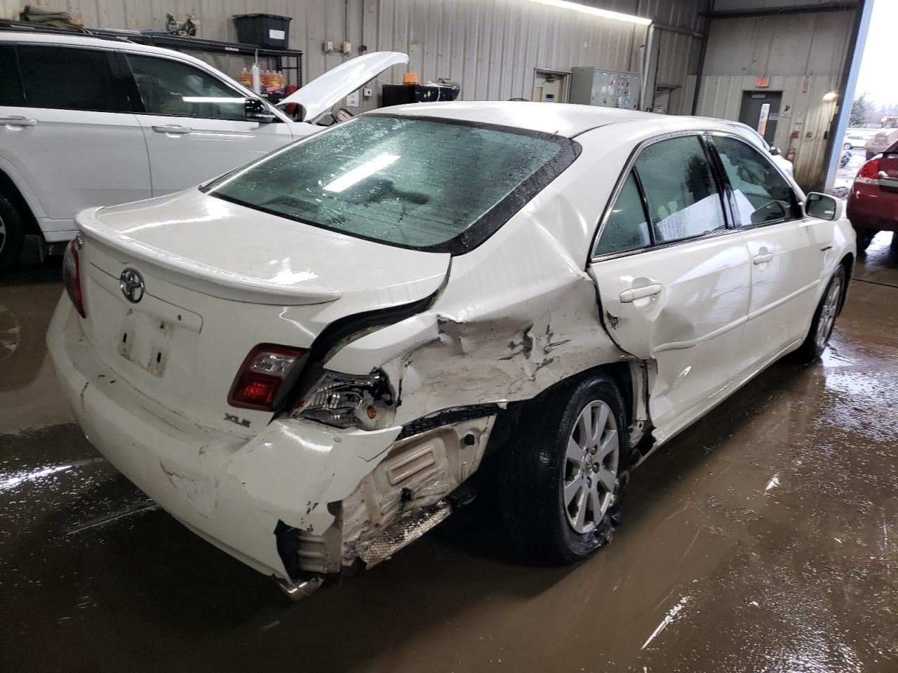 Photo 2 VIN: JTNBE46K673104538 - TOYOTA CAMRY 