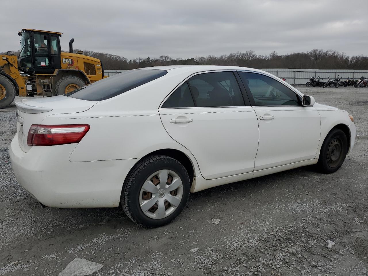 Photo 2 VIN: JTNBE46K873041264 - TOYOTA CAMRY 