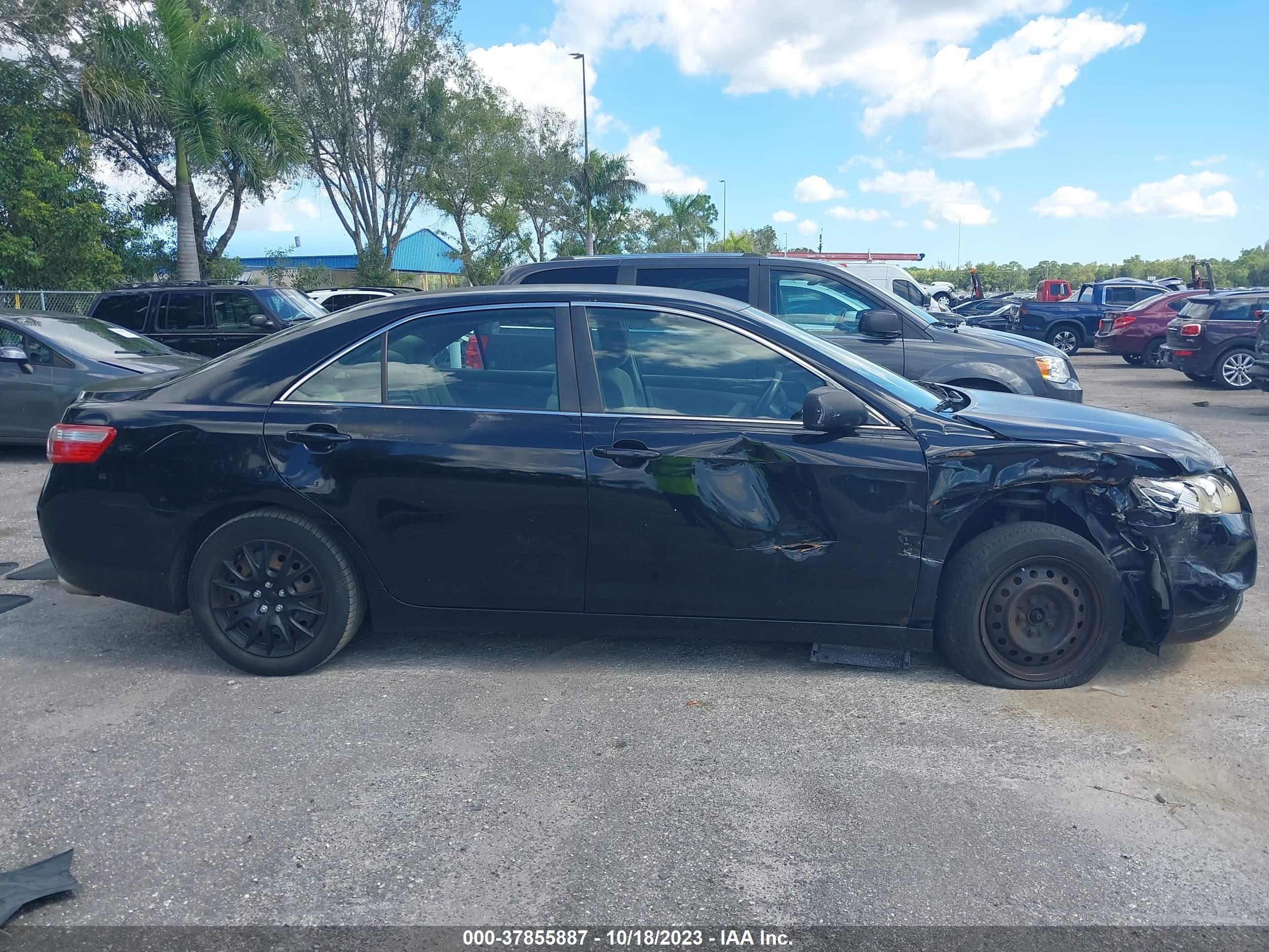 Photo 12 VIN: JTNBE46K873057710 - TOYOTA CAMRY 