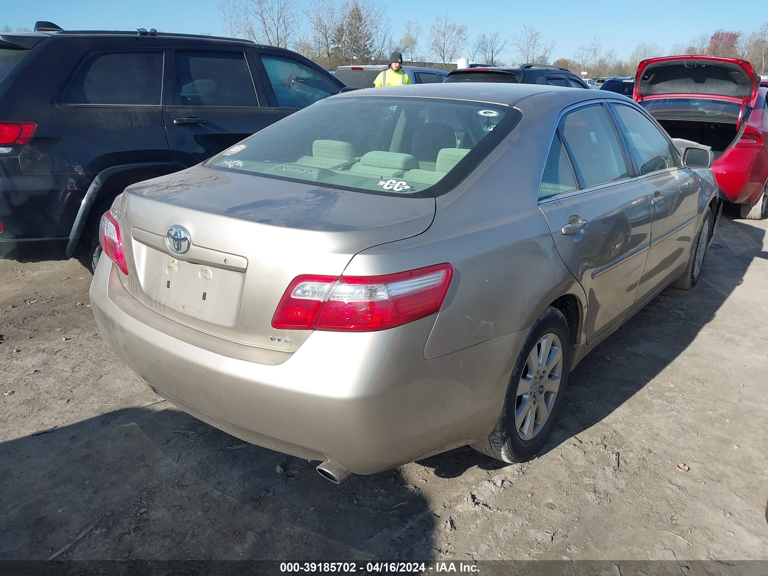 Photo 3 VIN: JTNBE46K873094000 - TOYOTA CAMRY 