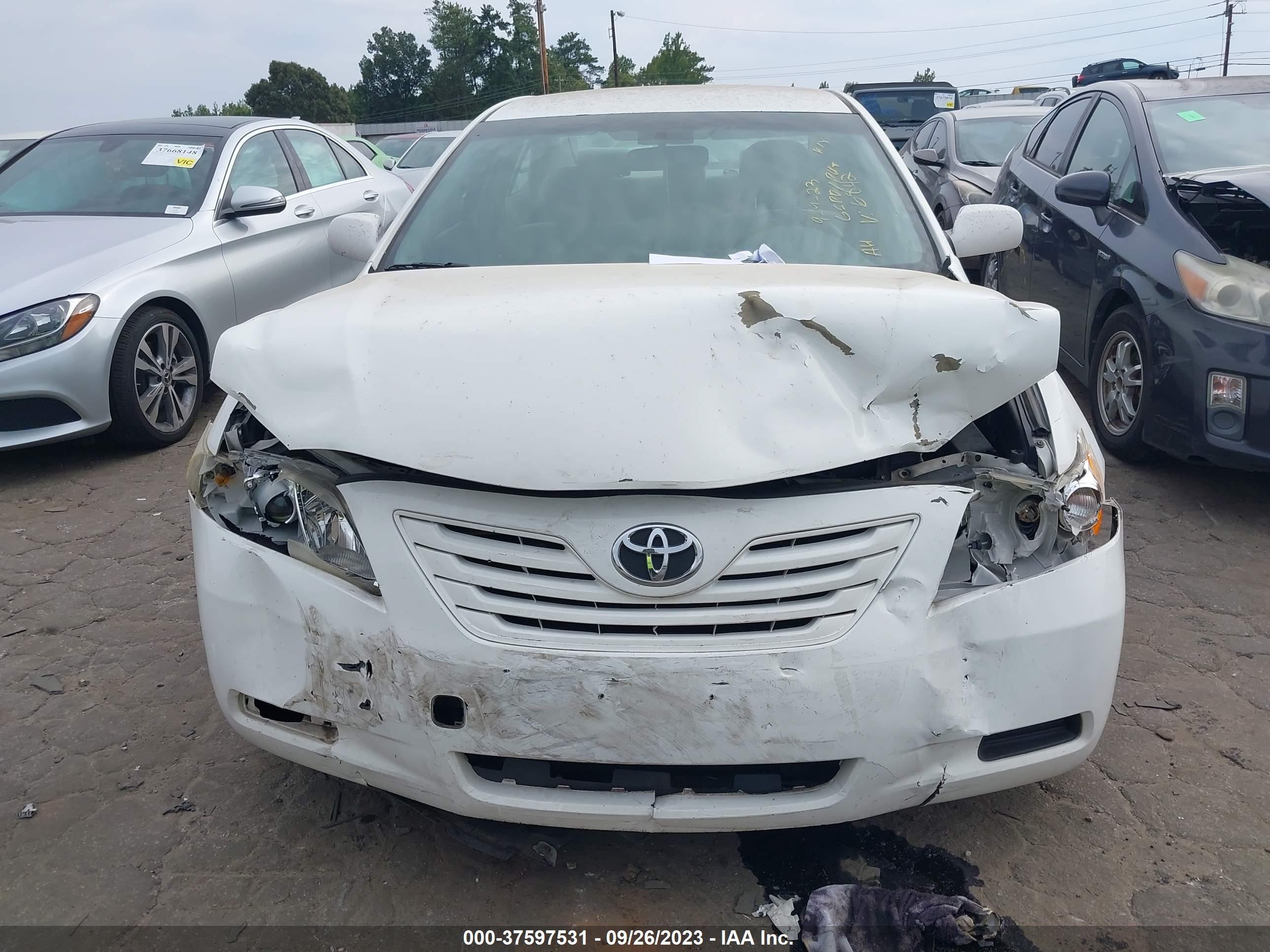 Photo 5 VIN: JTNBE46K973056842 - TOYOTA CAMRY 