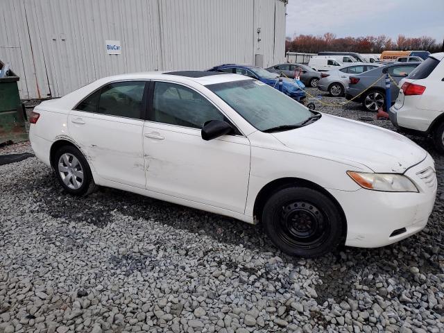 Photo 3 VIN: JTNBE46K973073219 - TOYOTA CAMRY 