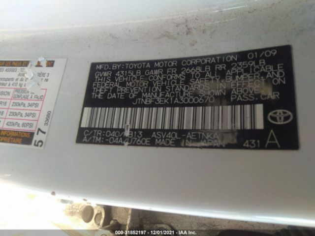 Photo 8 VIN: JTNBF3EK1A3000670 - TOYOTA CAMRY 