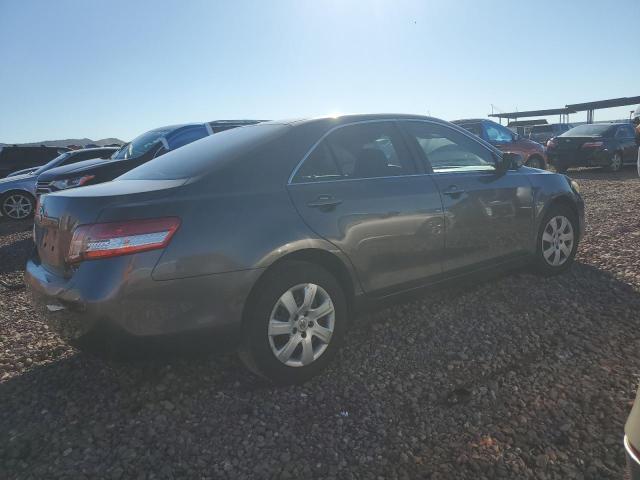 Photo 2 VIN: JTNBF3EK2B3008939 - TOYOTA CAMRY 