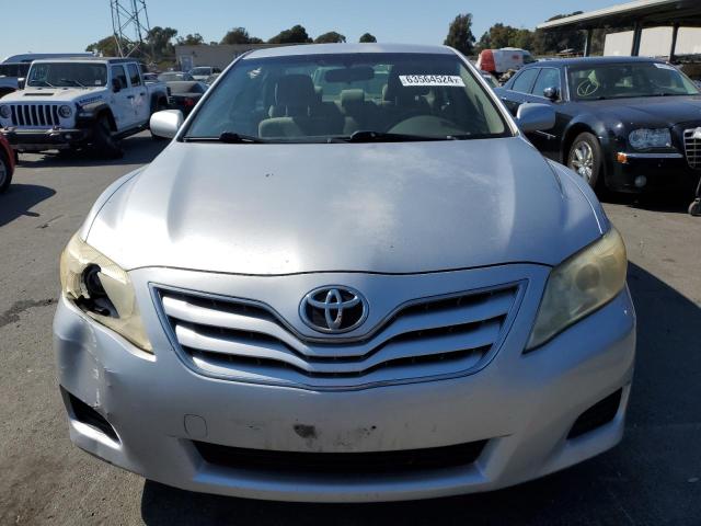 Photo 4 VIN: JTNBF3EK3A3004235 - TOYOTA CAMRY 