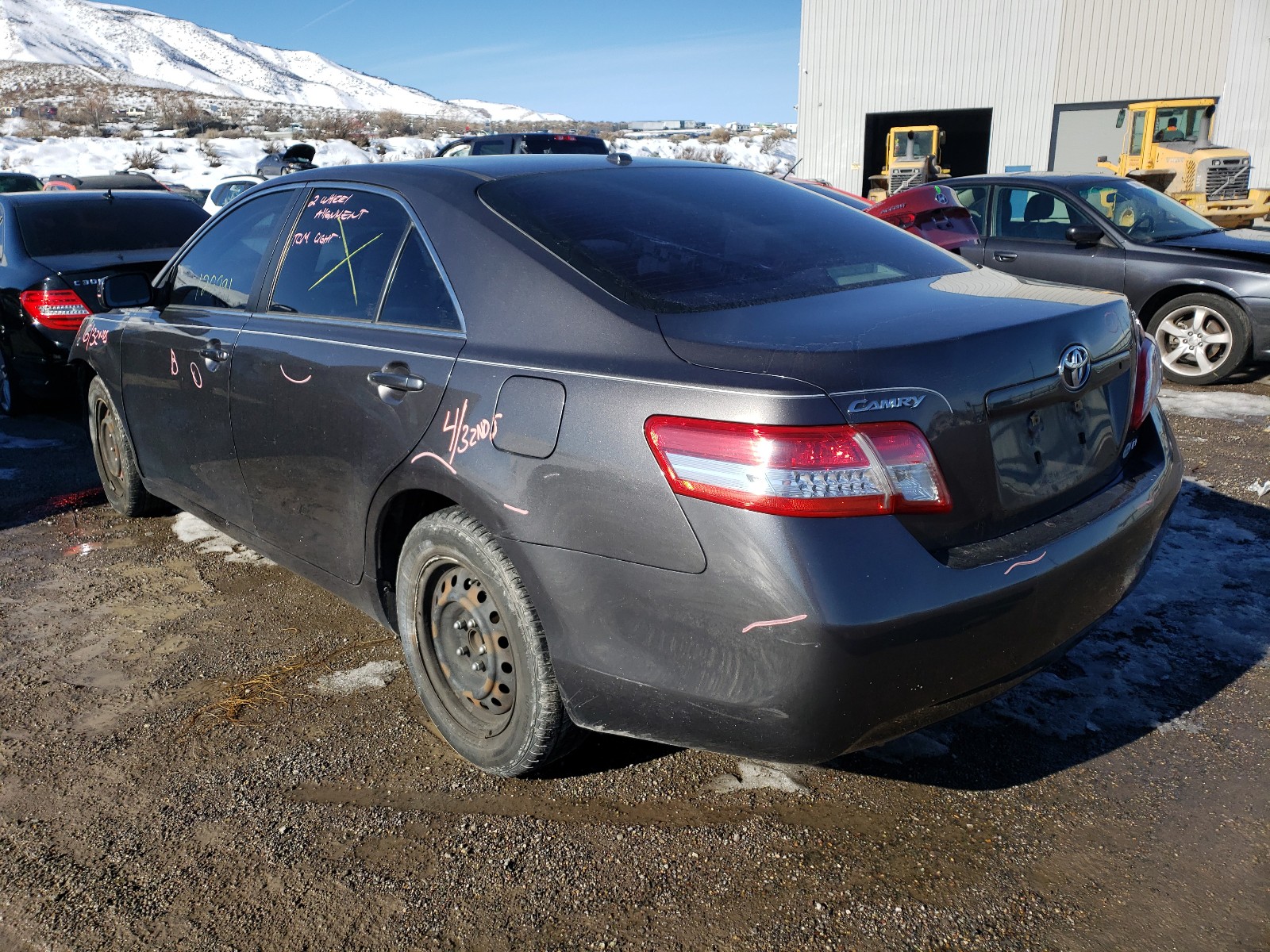 Photo 2 VIN: JTNBF3EK5B3008272 - TOYOTA CAMRY BASE 