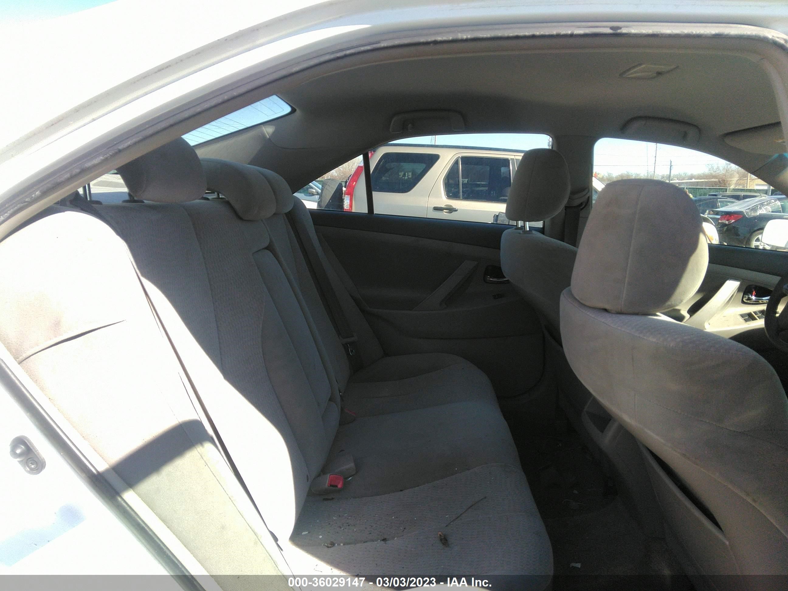 Photo 7 VIN: JTNBF3EK7A3000284 - TOYOTA CAMRY 