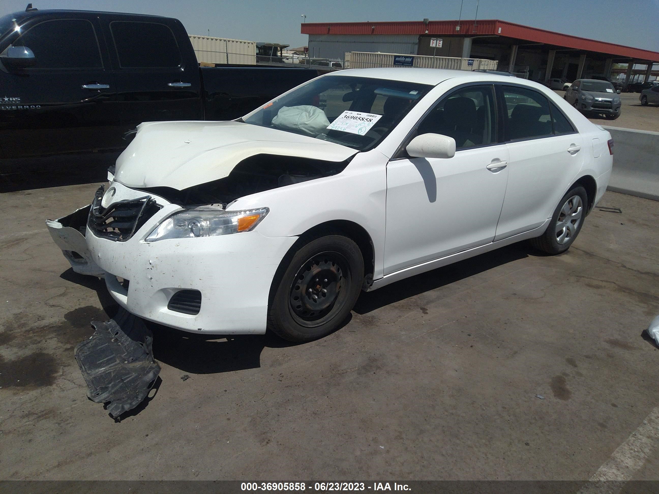 Photo 1 VIN: JTNBF3EK9B3008310 - TOYOTA CAMRY 