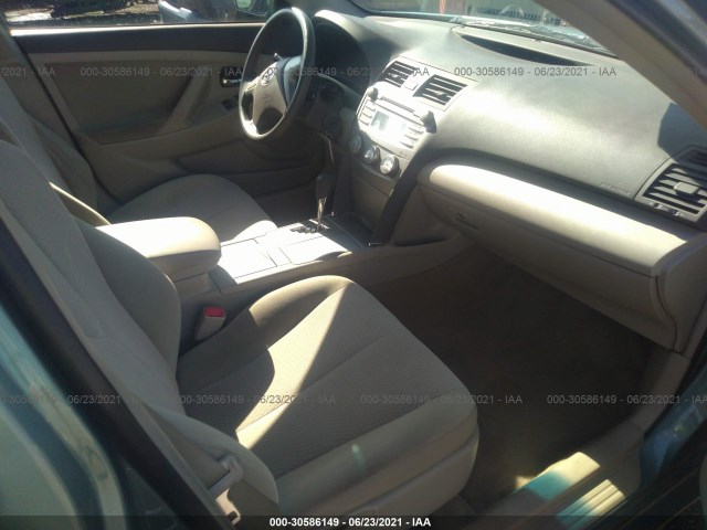 Photo 4 VIN: JTNBF3EKXB3009126 - TOYOTA CAMRY 