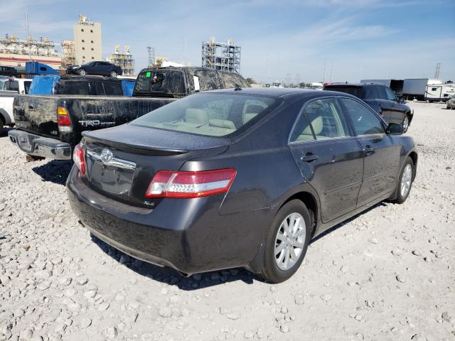 Photo 3 VIN: JTNBK3EK1A3046818 - TOYOTA CAMRY SE 