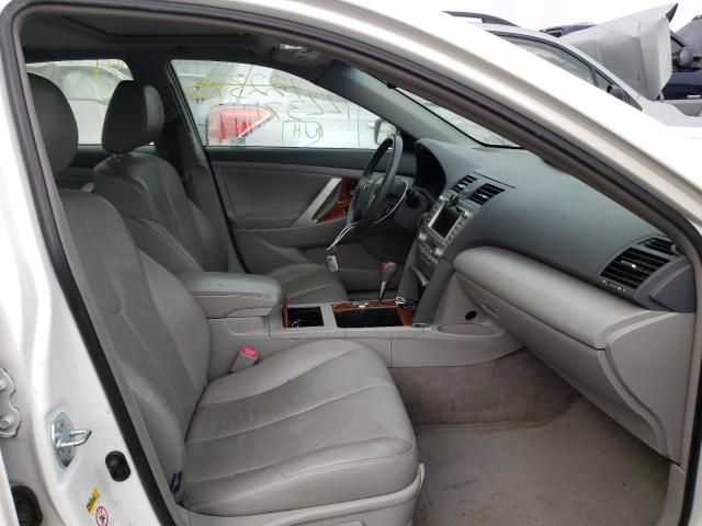 Photo 4 VIN: JTNBK3EK8A3046623 - TOYOTA CAMRY SE 