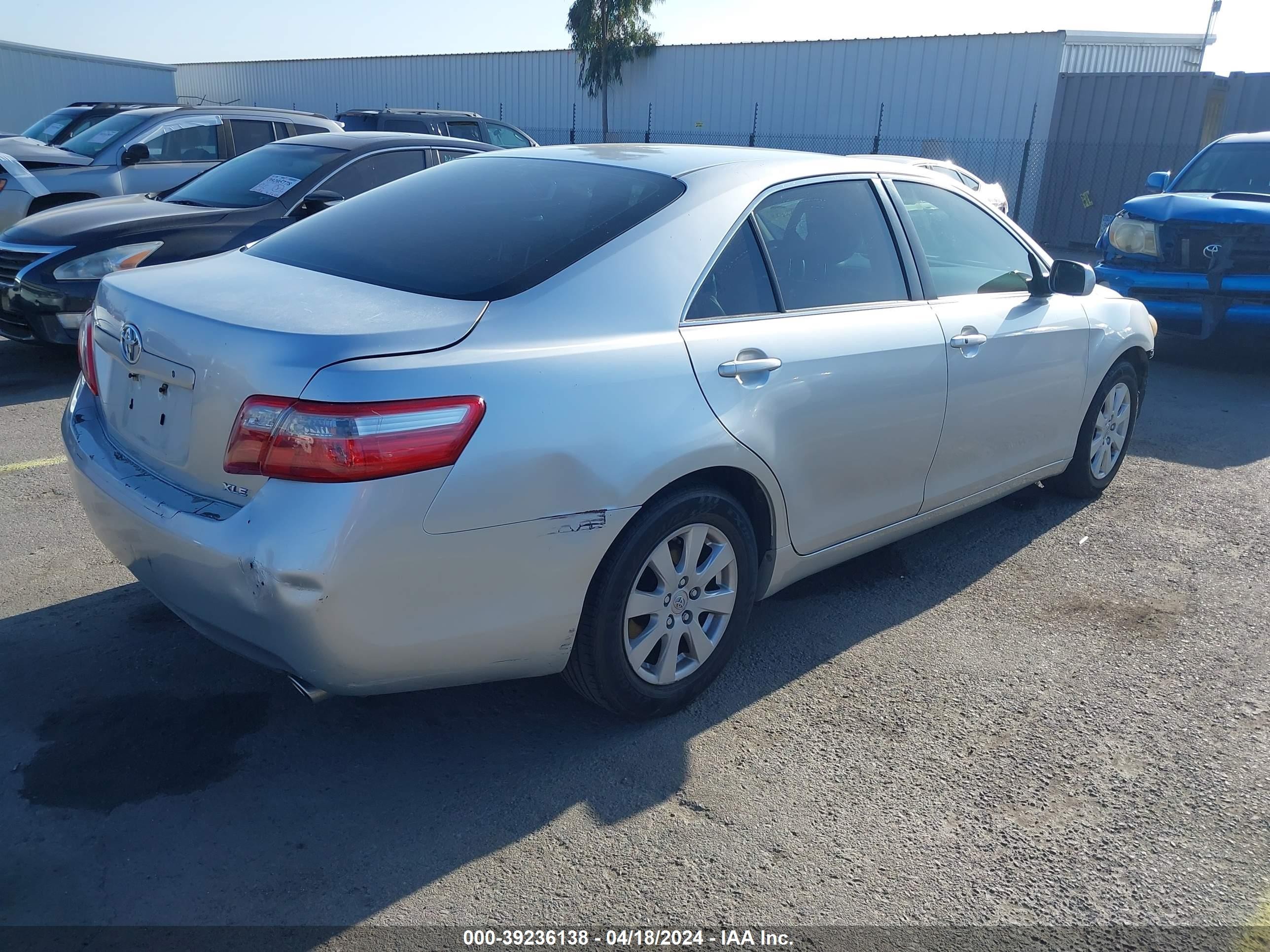 Photo 3 VIN: JTNBK46K173015114 - TOYOTA CAMRY 