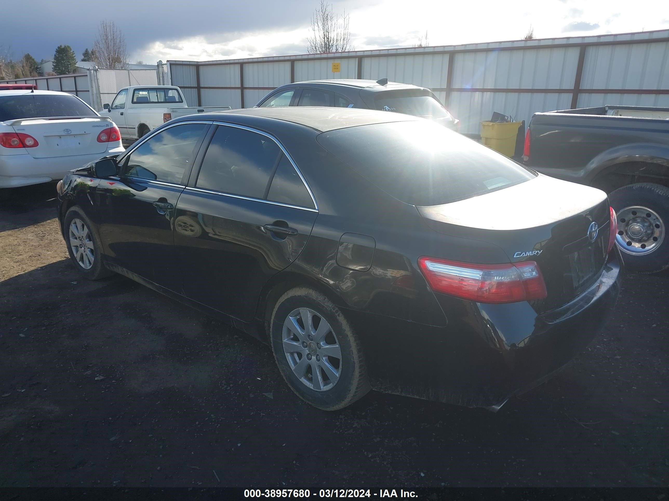 Photo 2 VIN: JTNBK46K393037747 - TOYOTA CAMRY 