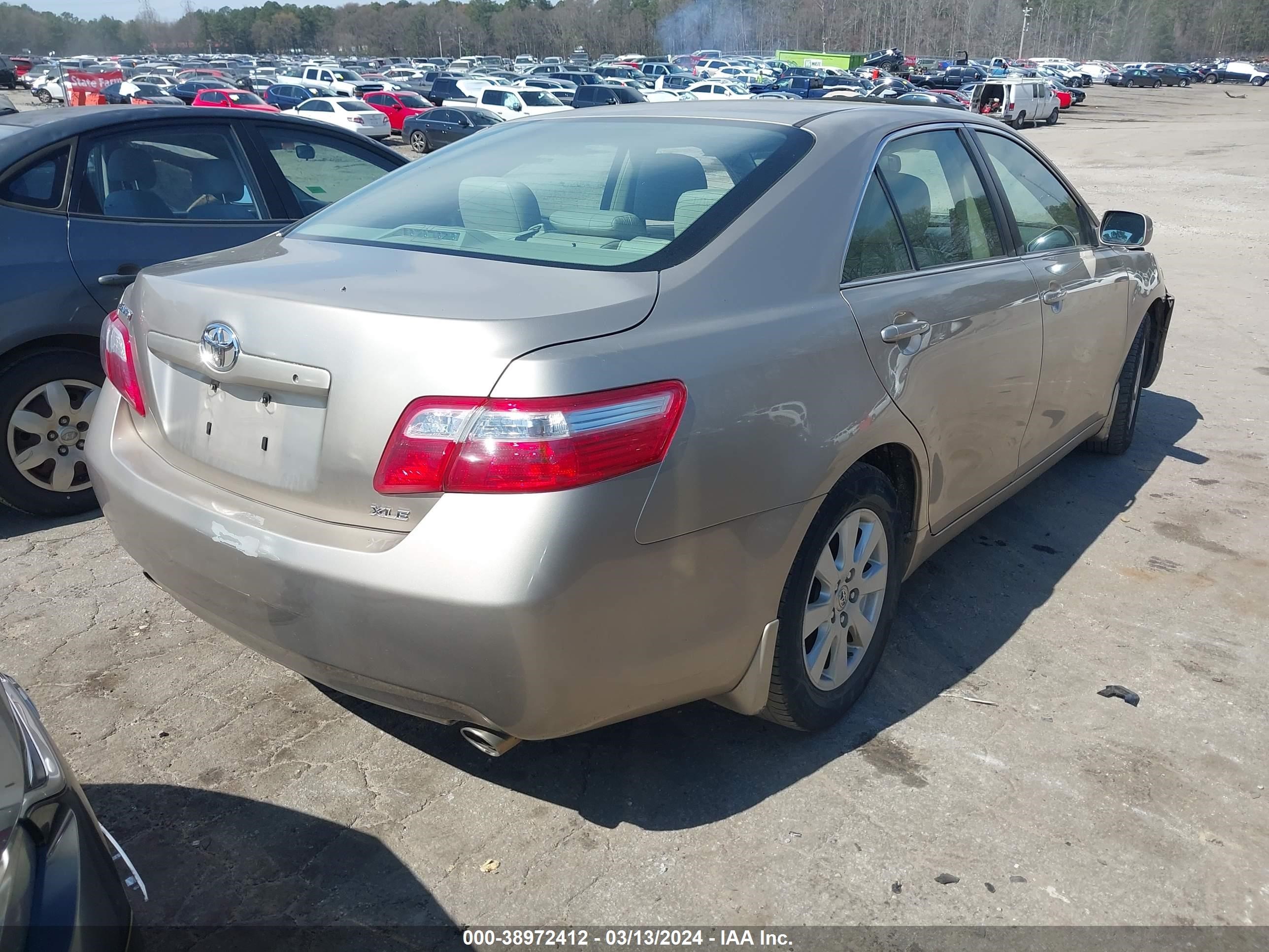 Photo 3 VIN: JTNBK46K573027413 - TOYOTA CAMRY 