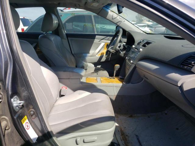 Photo 4 VIN: JTNBK46K973011800 - TOYOTA CAMRY LE 