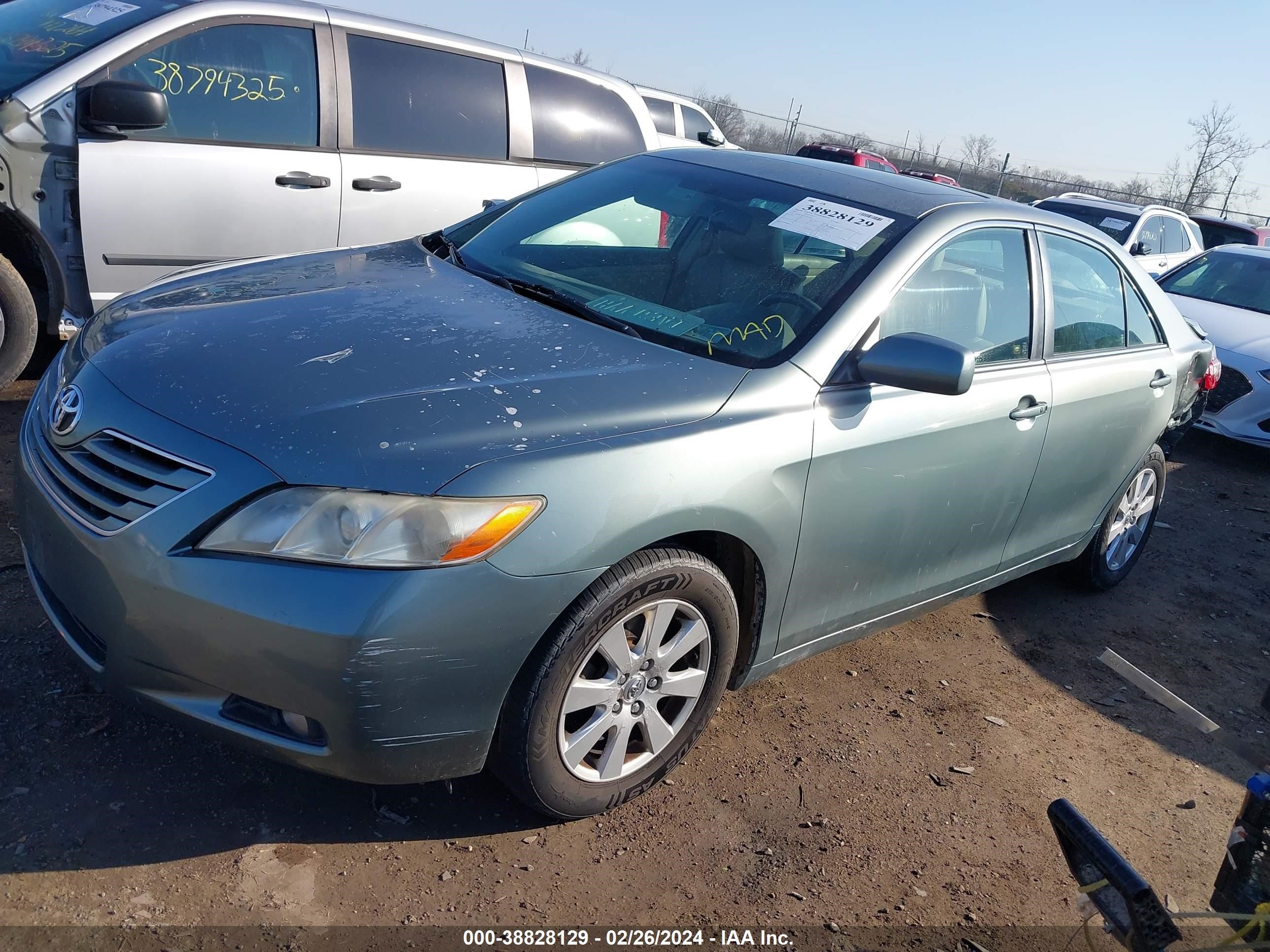 Photo 1 VIN: JTNBK46K973015281 - TOYOTA CAMRY 