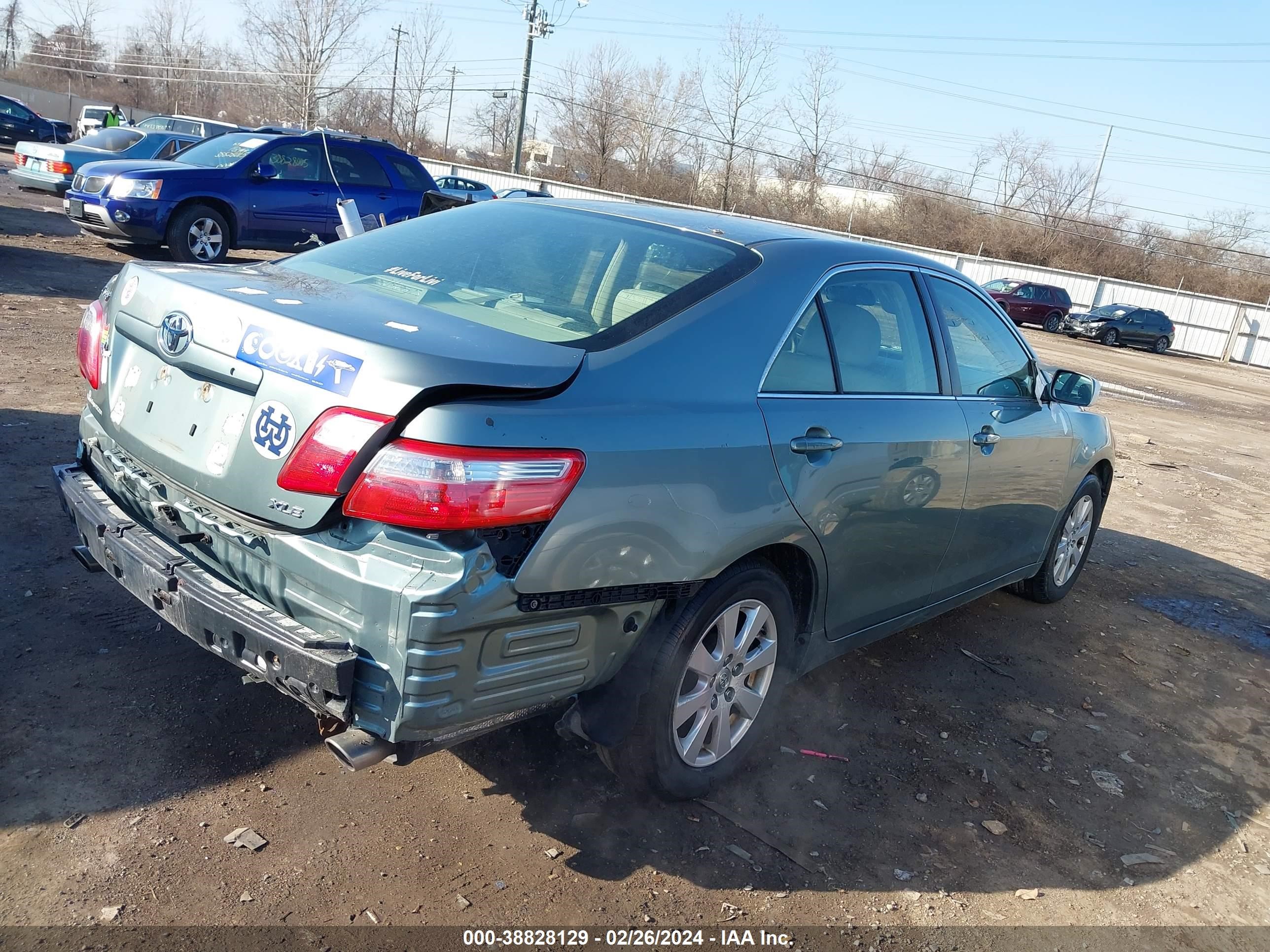 Photo 3 VIN: JTNBK46K973015281 - TOYOTA CAMRY 