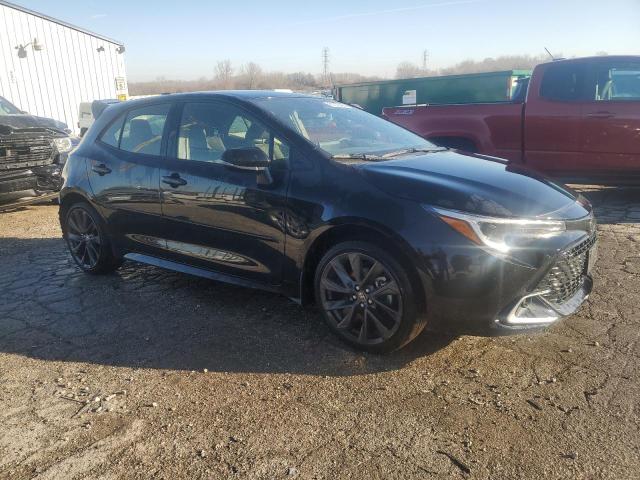 Photo 3 VIN: JTNC4MBE0S3233343 - TOYOTA COROLLA XS 