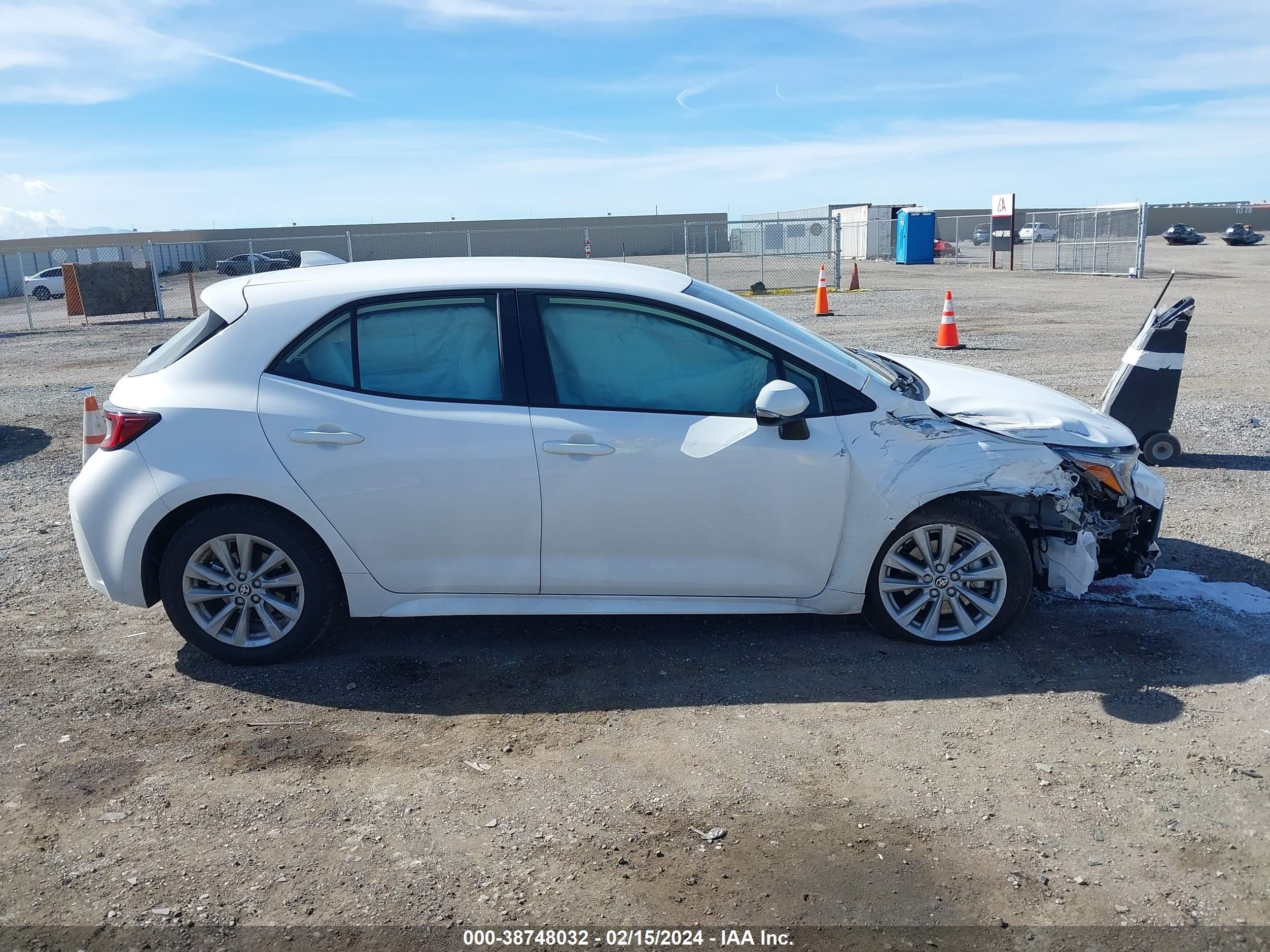 Photo 12 VIN: JTND4MBE9R3219097 - TOYOTA COROLLA 