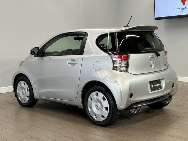 Photo 9 VIN: JTNJJXB01CJ021005 - SCION IQ 