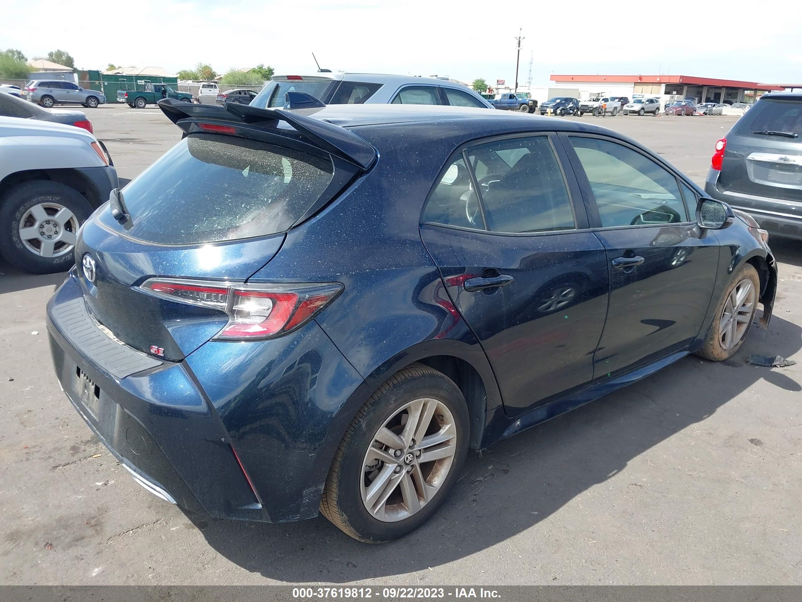 Photo 3 VIN: JTNK4RBE3K3043576 - TOYOTA COROLLA 