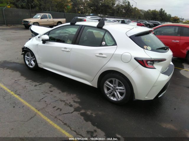 Photo 2 VIN: JTNK4RBE4K3057213 - TOYOTA COROLLA HATCHBACK 