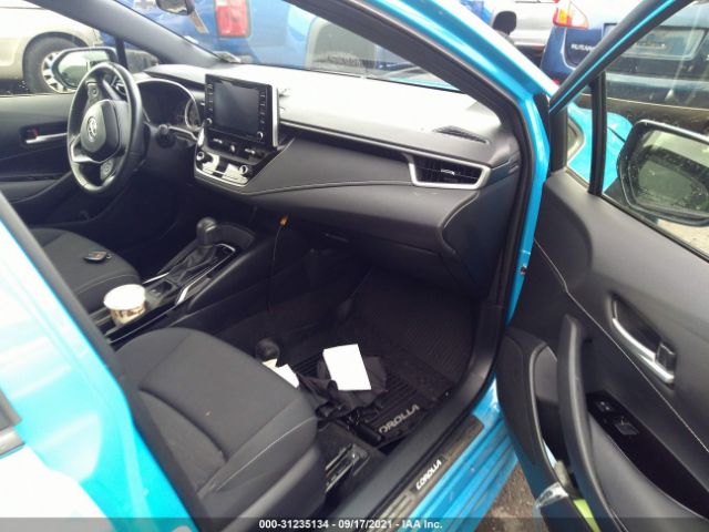 Photo 4 VIN: JTNK4RBE5K3011700 - TOYOTA COROLLA HATCHBACK 