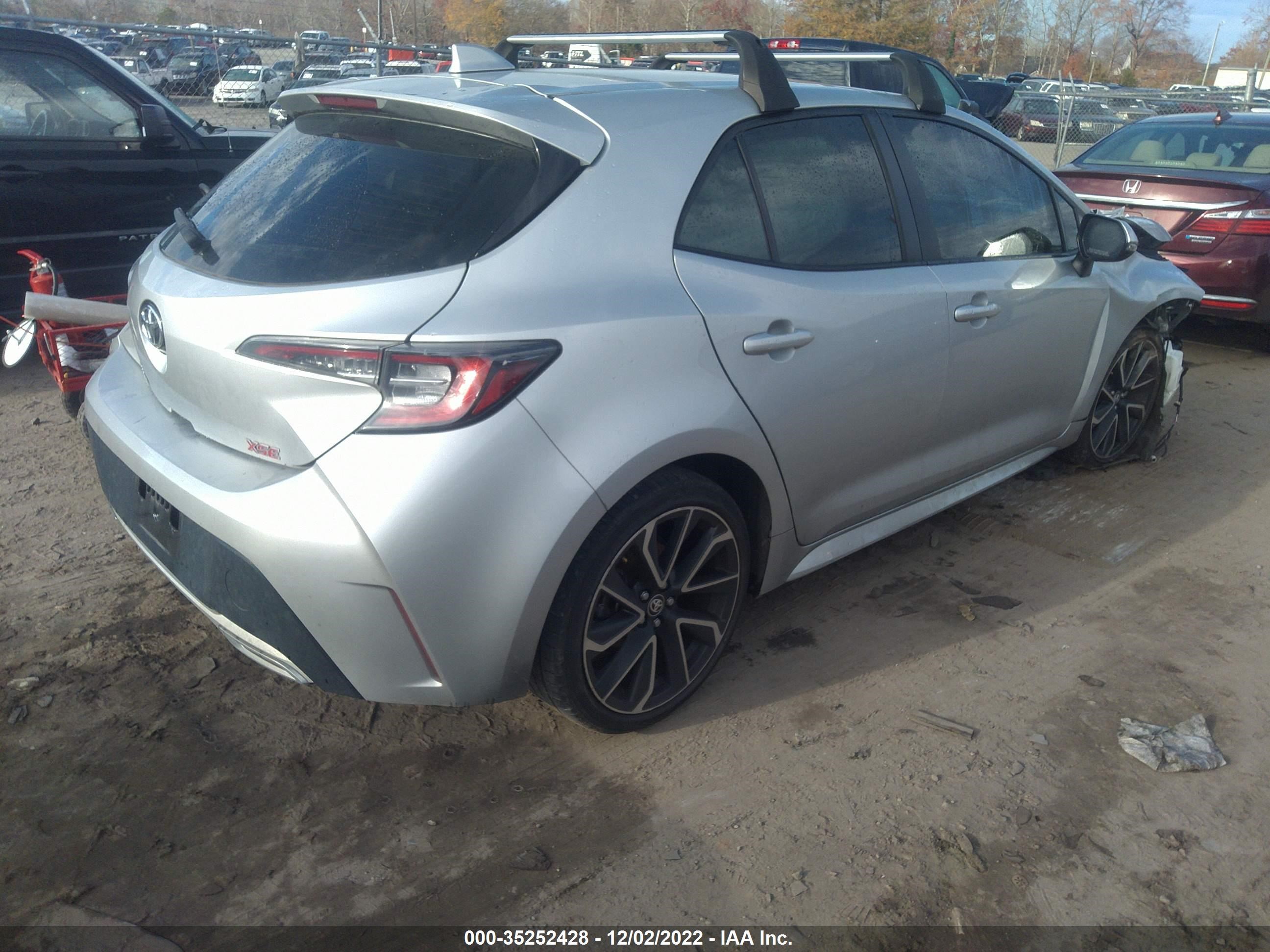 Photo 3 VIN: JTNK4RBE6K3066818 - TOYOTA COROLLA 