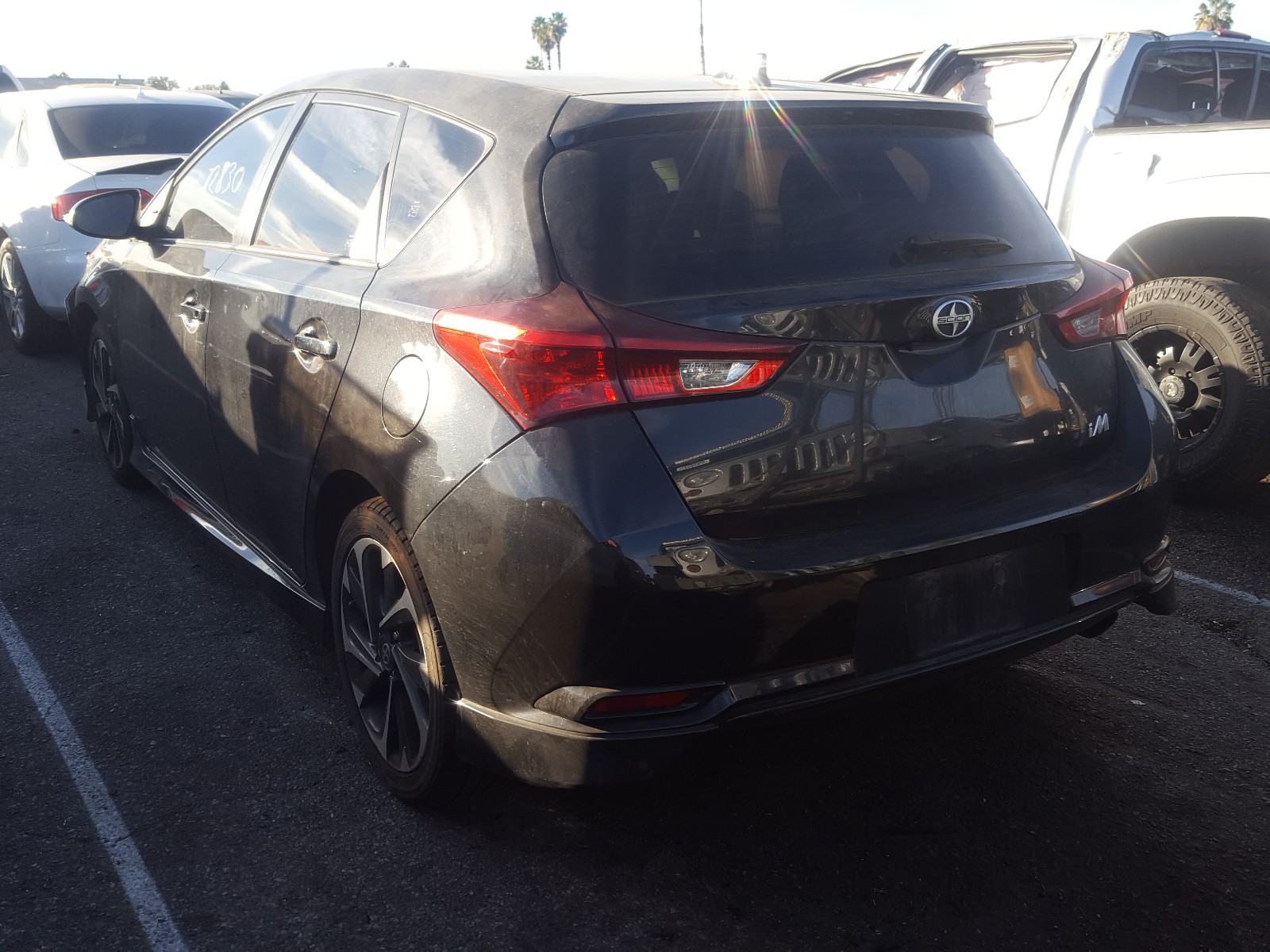 Photo 2 VIN: JTNKARJE0GJ500583 - TOYOTA SCION IM 