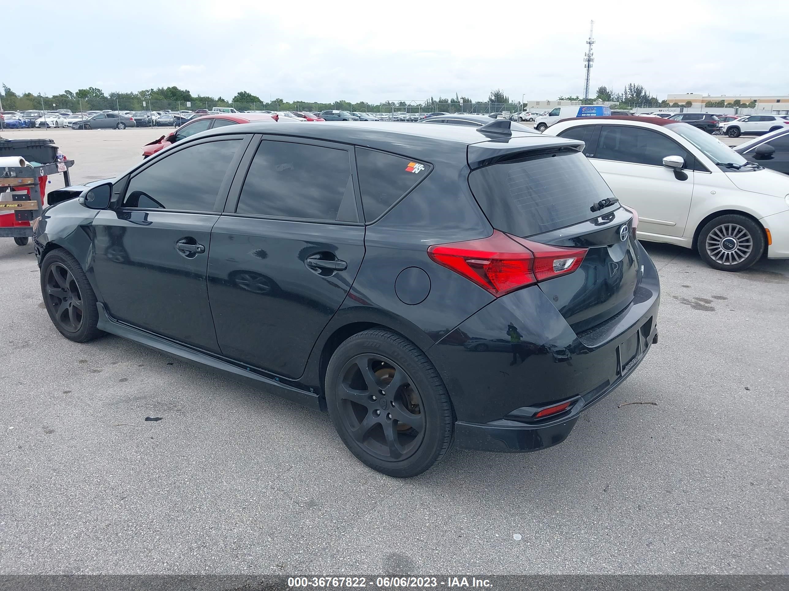 Photo 2 VIN: JTNKARJE0GJ516380 - SCION IM 