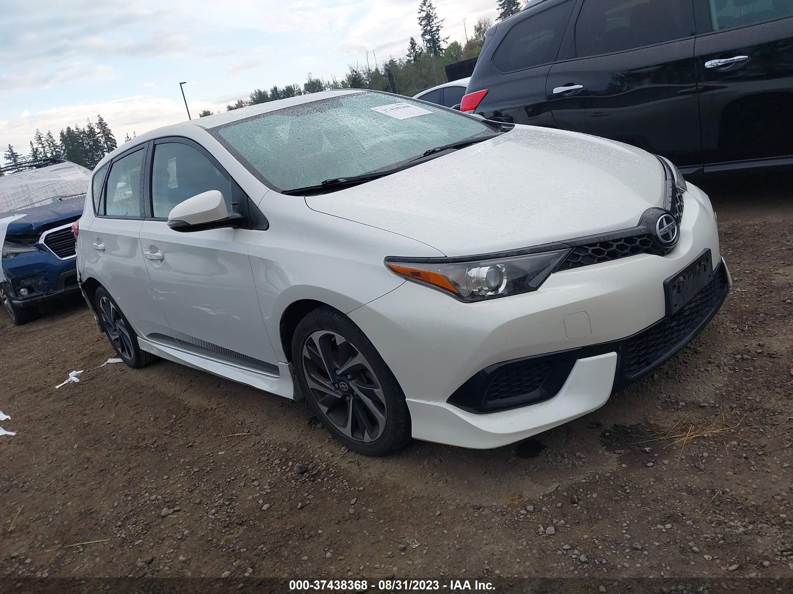 Photo 0 VIN: JTNKARJE2GJ507552 - SCION IM 