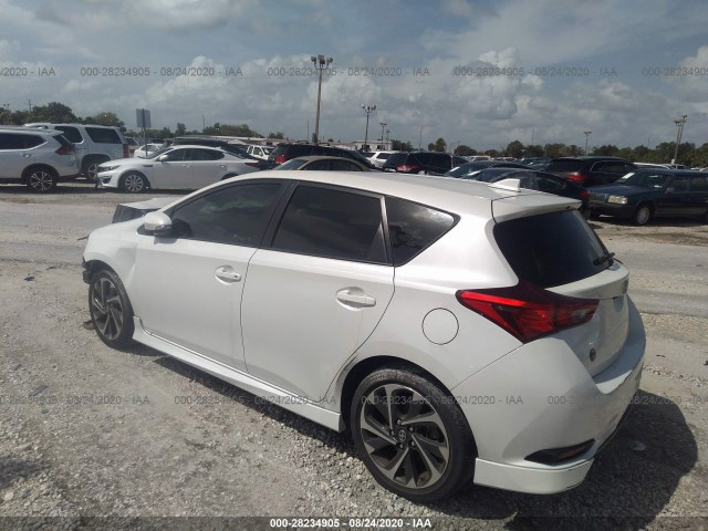 Photo 2 VIN: JTNKARJE4GJ513790 - SCION IM 