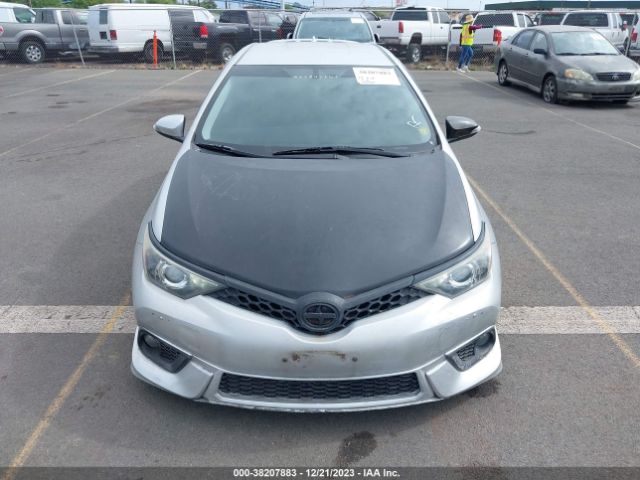 Photo 5 VIN: JTNKARJE7GJ500435 - SCION IM 