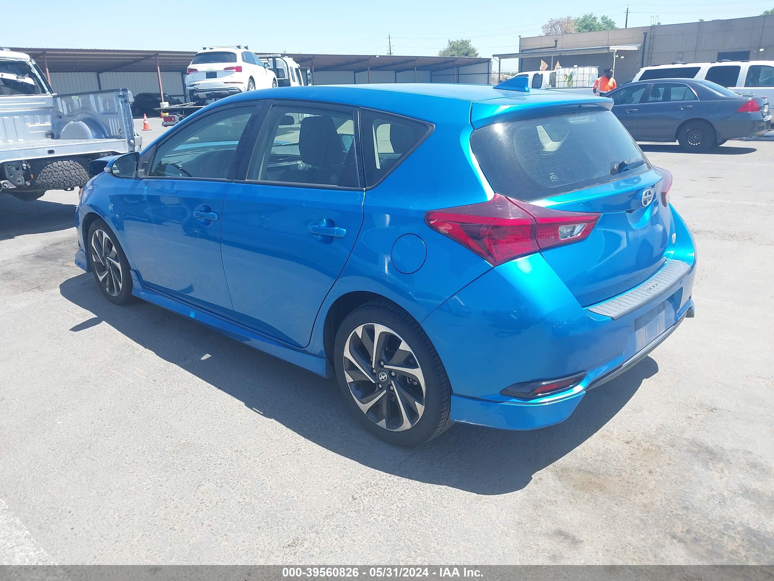 Photo 2 VIN: JTNKARJEXGJ523014 - SCION IM 