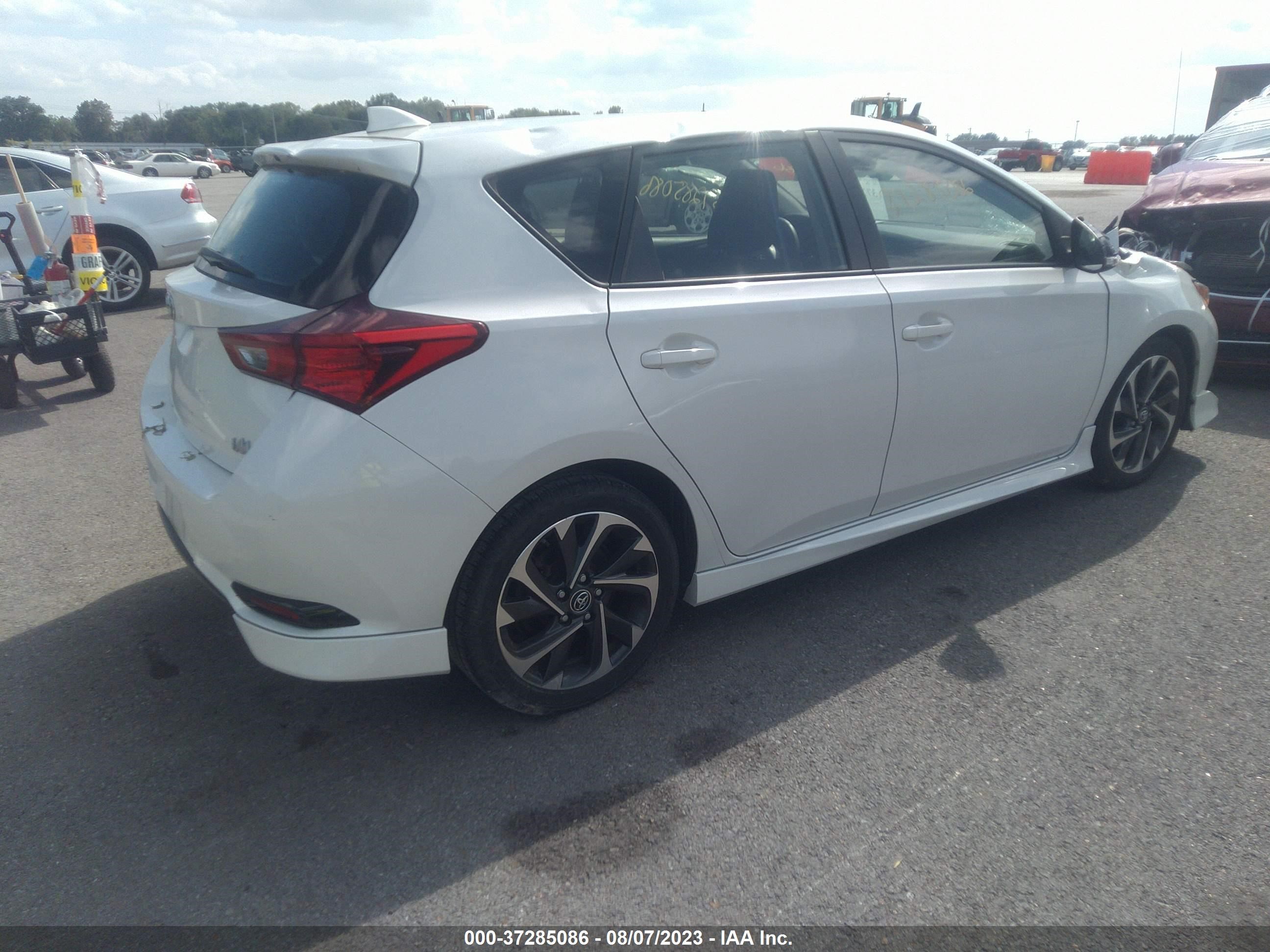 Photo 3 VIN: JTNKARJEXHJ538016 - TOYOTA COROLLA 