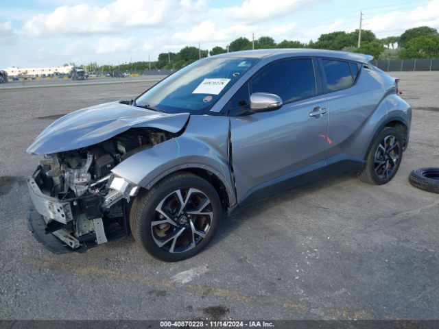 Photo 1 VIN: JTNKHMBX0J1007749 - TOYOTA C-HR 