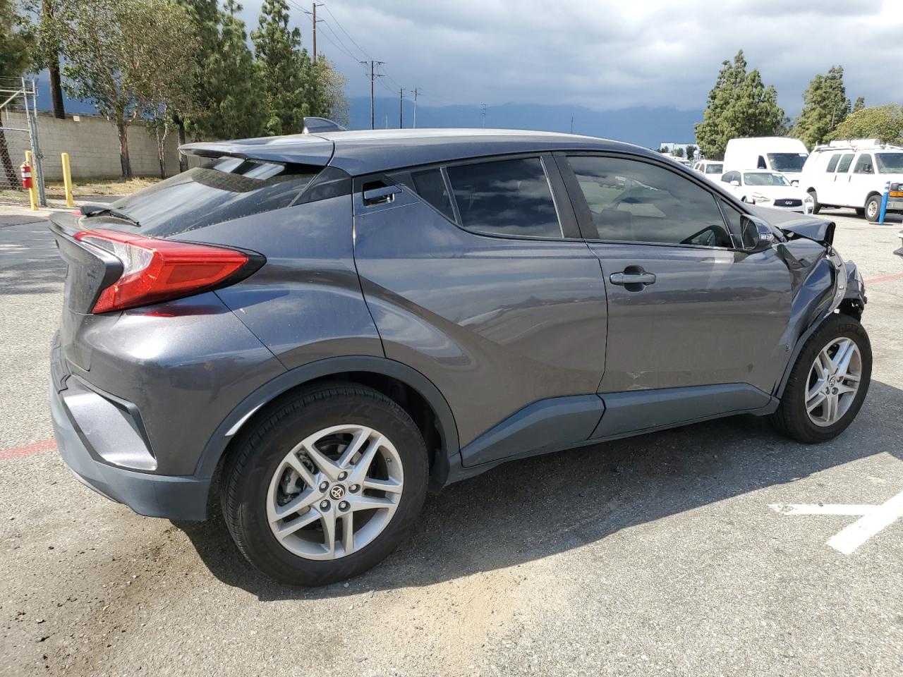 Photo 2 VIN: JTNKHMBX0L1072913 - TOYOTA C-HR 