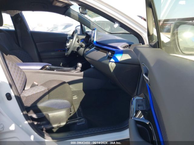 Photo 4 VIN: JTNKHMBX0M1108892 - TOYOTA C-HR 