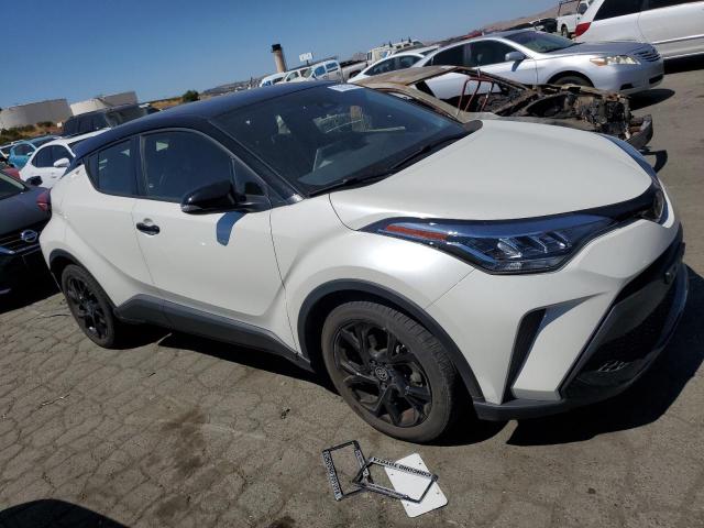 Photo 3 VIN: JTNKHMBX0M1109573 - TOYOTA C-HR XLE 