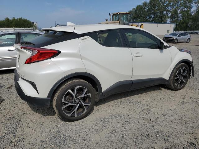 Photo 2 VIN: JTNKHMBX1K1032886 - TOYOTA C-HR XLE 