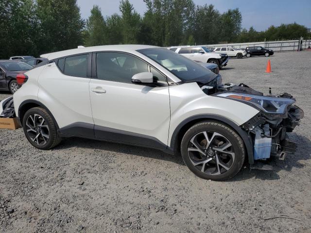 Photo 3 VIN: JTNKHMBX1K1032886 - TOYOTA C-HR XLE 