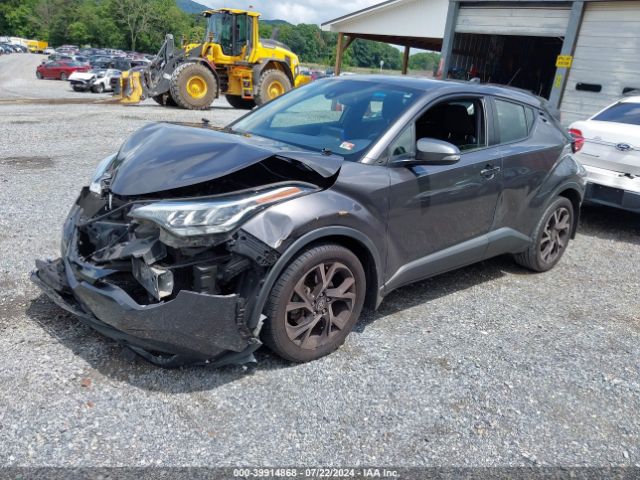 Photo 1 VIN: JTNKHMBX1L1071060 - TOYOTA C-HR 