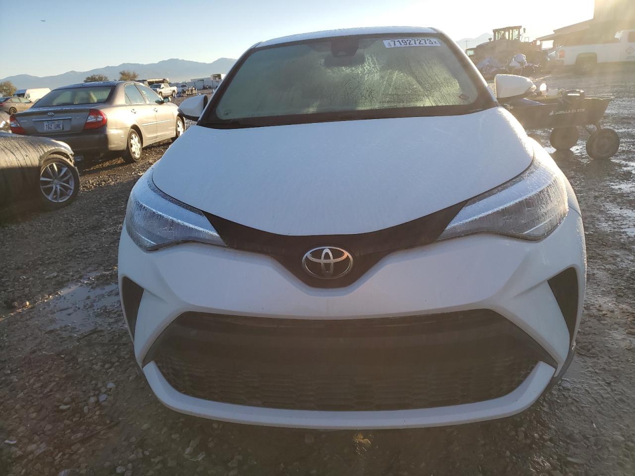 Photo 4 VIN: JTNKHMBX1L1092779 - TOYOTA C-HR 