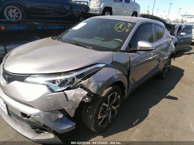 Photo 1 VIN: JTNKHMBX2J1011091 - TOYOTA C-HR 