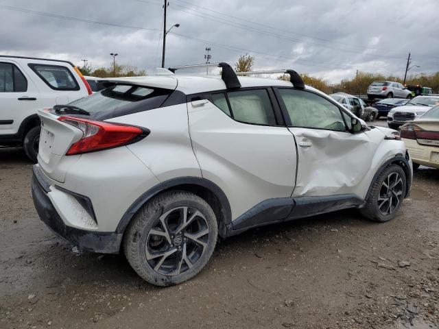 Photo 2 VIN: JTNKHMBX2K1033951 - TOYOTA C-HR XLE 