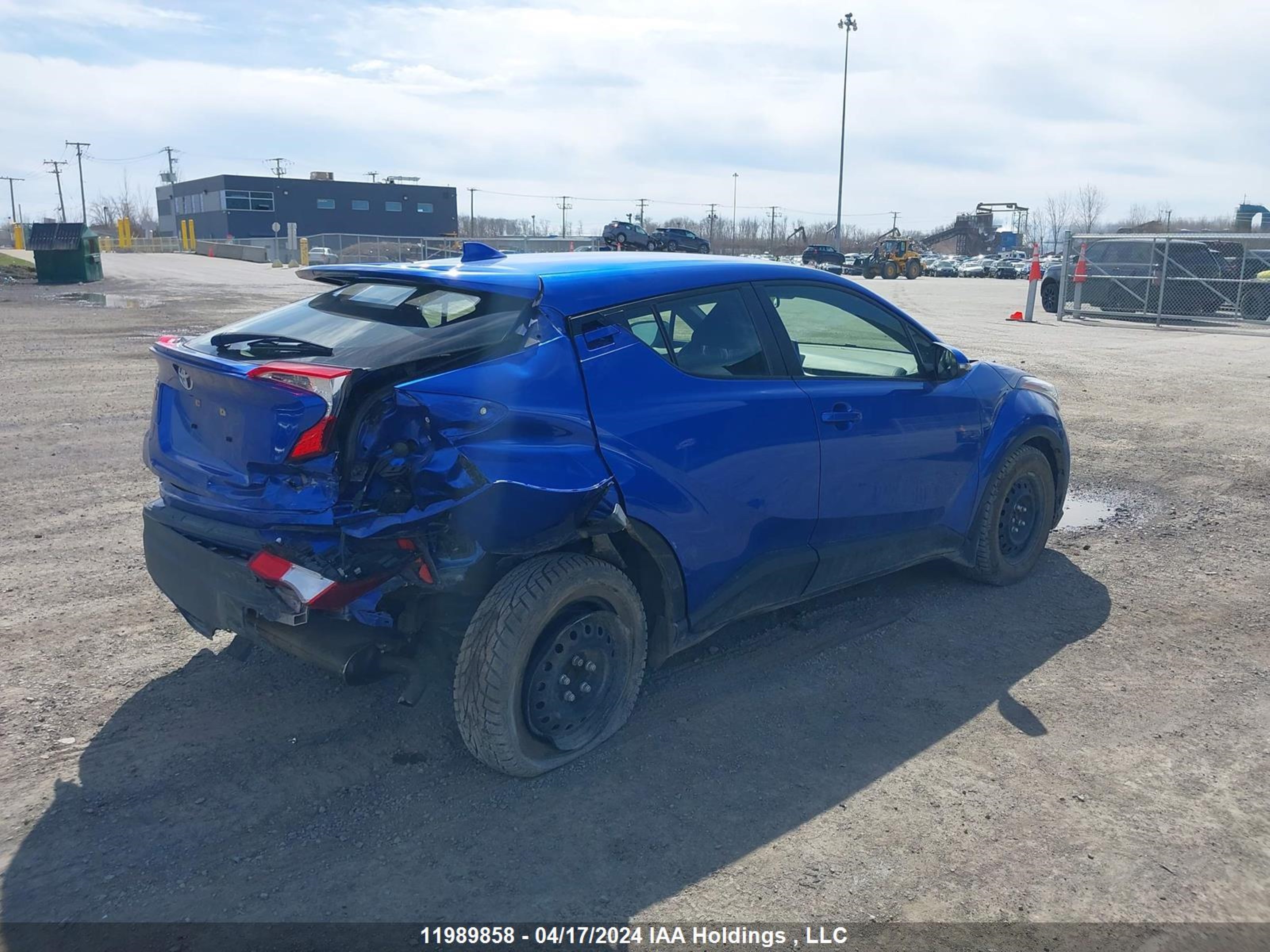 Photo 3 VIN: JTNKHMBX3L1074560 - TOYOTA C-HR 