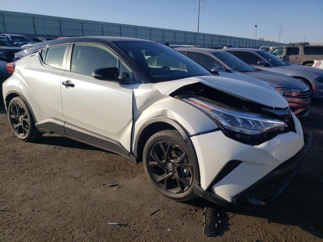 Photo 3 VIN: JTNKHMBX3M1097676 - TOYOTA C-HR XLE 