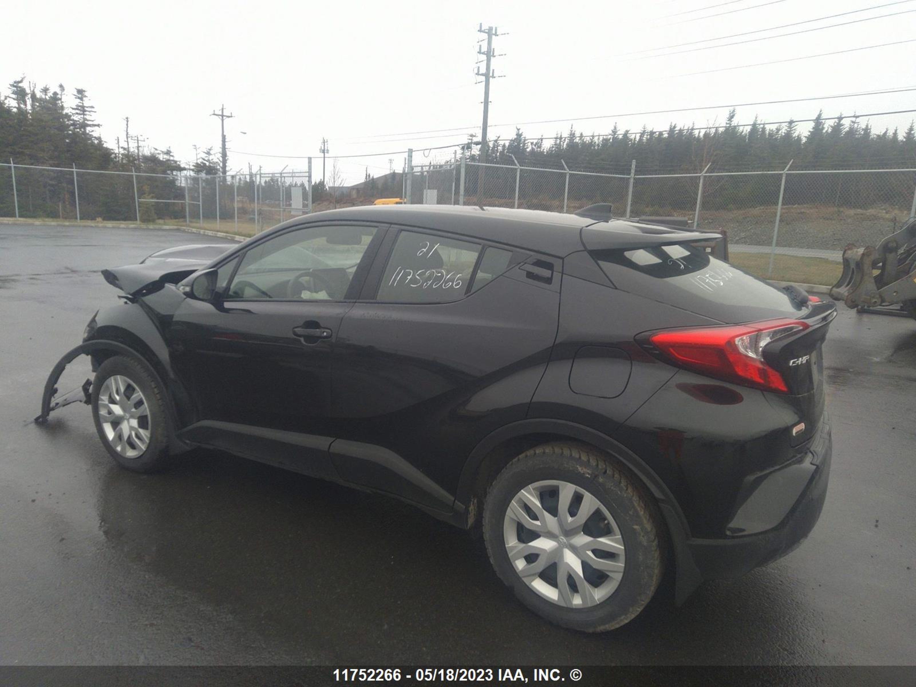 Photo 2 VIN: JTNKHMBX4M1096388 - TOYOTA C-HR 