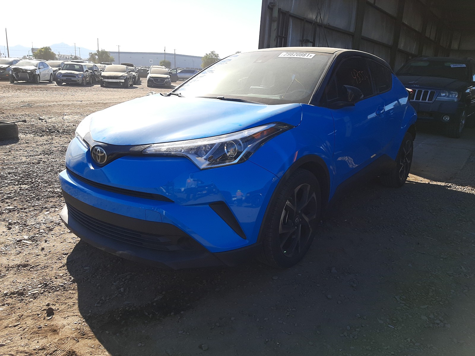 Photo 1 VIN: JTNKHMBX5K1022345 - TOYOTA C-HR XLE 