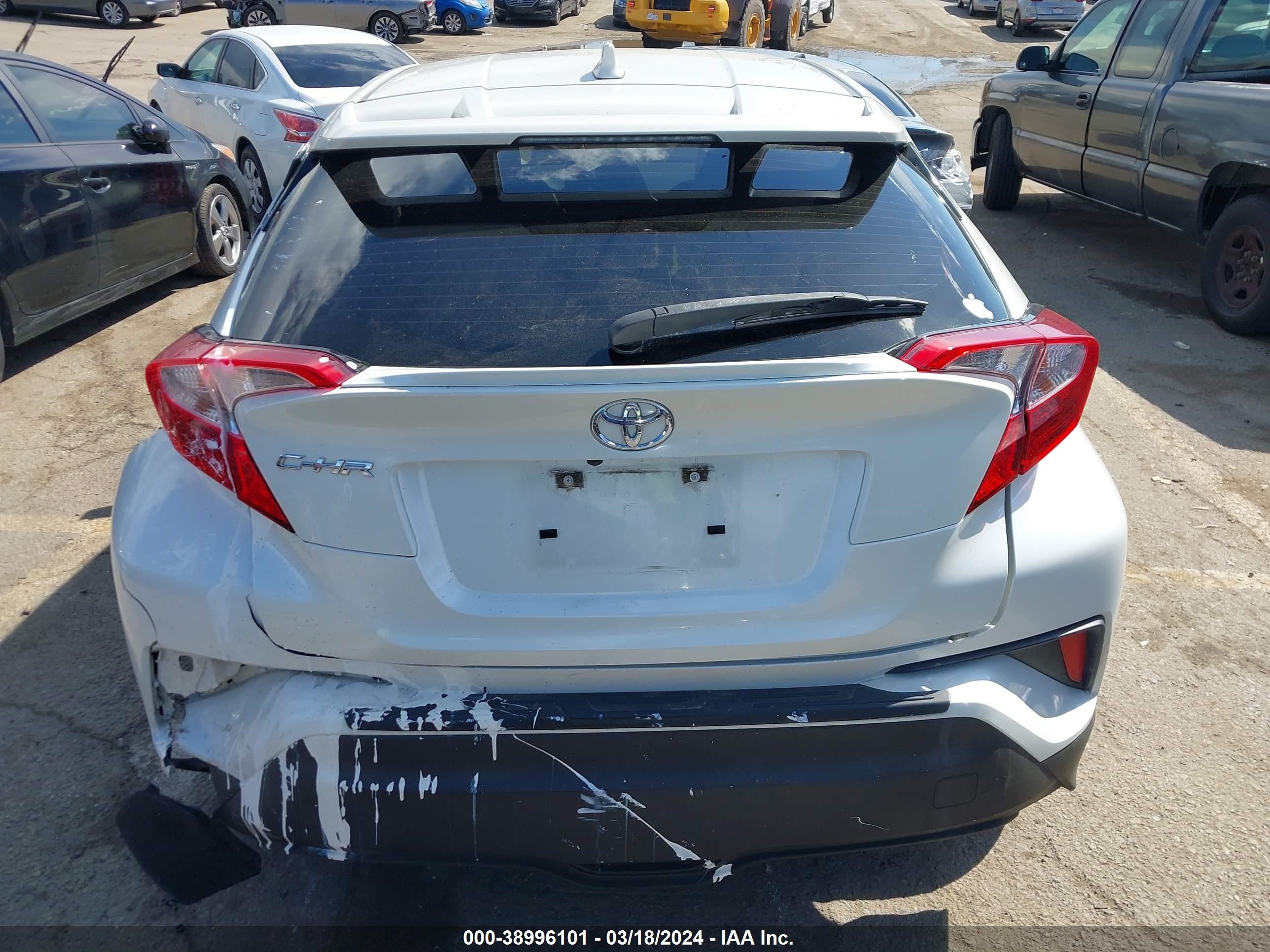 Photo 15 VIN: JTNKHMBX5K1028307 - TOYOTA C-HR 